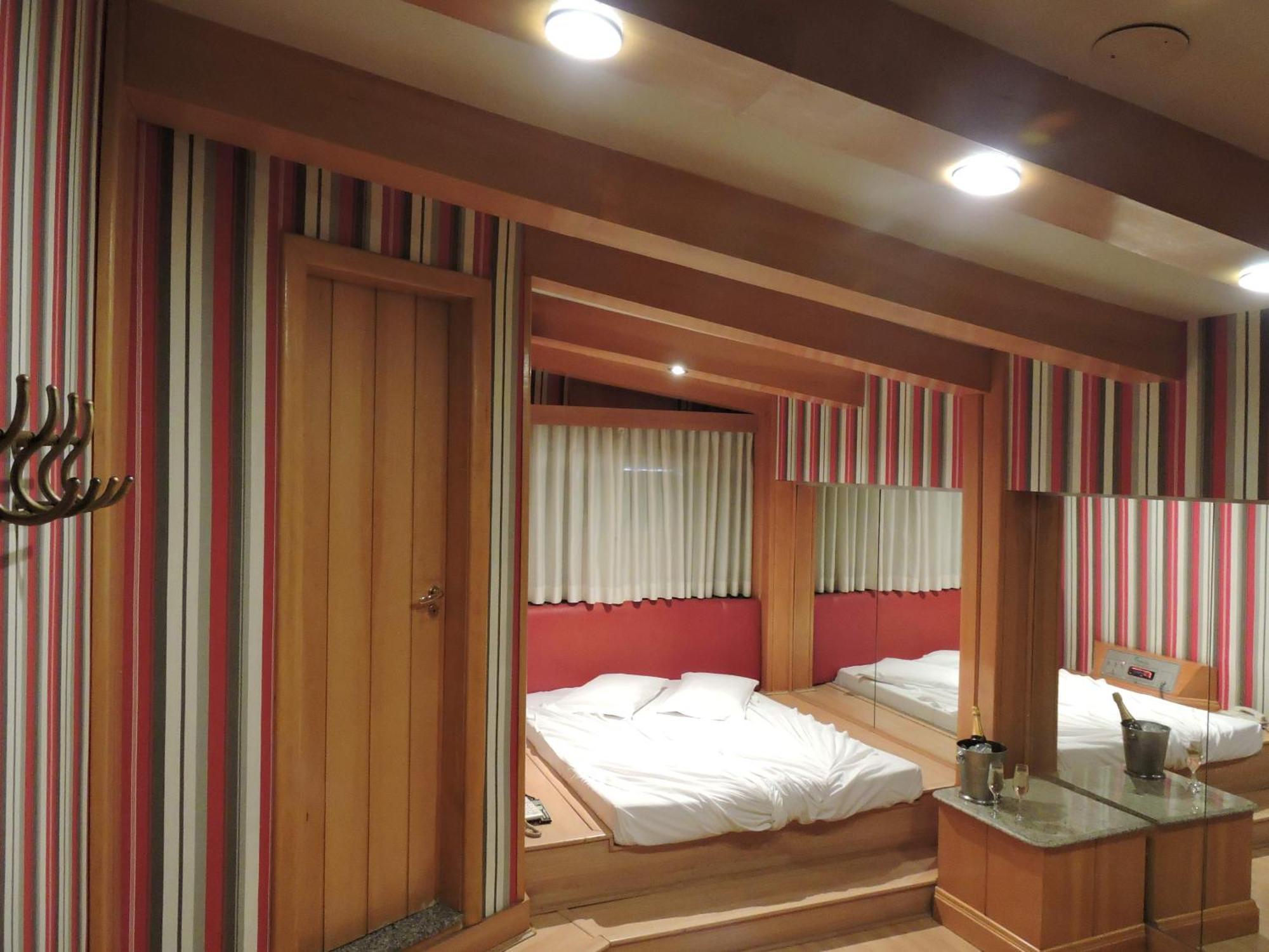 Motel Chalet (Adults Only) Belo Horizonte Exterior photo